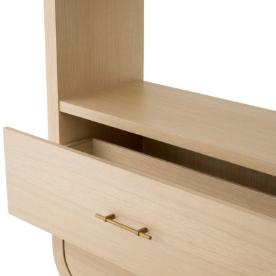 Quinton könyvespolc